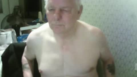 Snapshot of ray47 chatting on 11, 9, 2025 ray47 online show from 11, 9, 2025