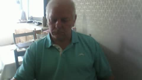 Snapshot of ray47 chatting on 24, 9, 2025 ray47 online show from 24, 9, 2025