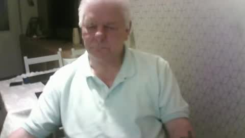 Snapshot of ray47 chatting on 26, 9, 2025 ray47 online show from 26, 9, 2025