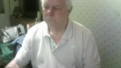 Snapshot of ray47 chatting on 23, 10, 2025 ray47 online show from 23, 10, 2025