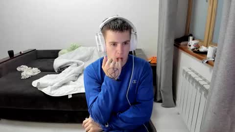 Snapshot of ray_hill chatting on 27, 3, 2026 Ray online show from 27, 3, 2026