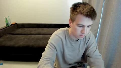 Snapshot of ray_hill chatting on 20, 4, 2026 Ray online show from 20, 4, 2026