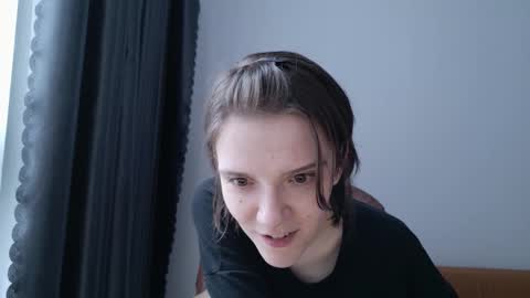 Snapshot of ray_lol chatting on 18, 3, 2026 Ray-Ray online show from 18, 3, 2026