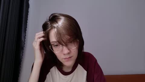 Snapshot of ray_lol chatting on 22, 3, 2026 Ray-Ray online show from 22, 3, 2026