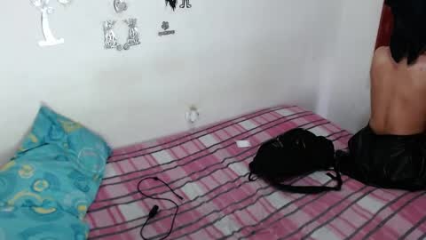 Snapshot of ray_naomi chatting on 11, 4, 2026 ask us online show from 11, 4, 2026