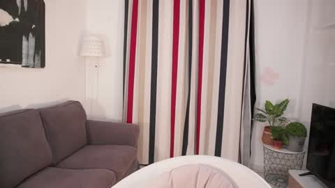 Raychell Black  online show from 19, 1, 2026