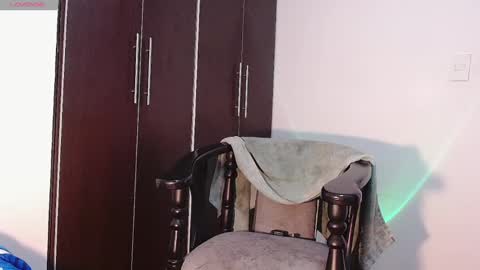 Snapshot of raydevil_ chatting on 16, 1, 2025 Rayn online show from 16, 1, 2025