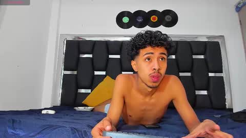 Snapshot of raydevil_ chatting on 20, 2, 2025 Rayn online show from 20, 2, 2025