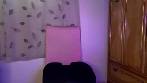 Snapshot of rayemillian chatting on 14, 5, 2026 Raye Millian online show from 14, 5, 2026