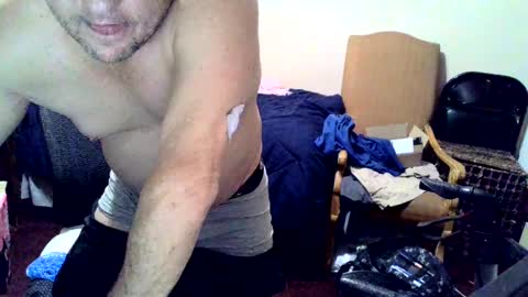 Snapshot of raymanjr52 chatting on 9, 2, 2025 raymanjr52 online show from 9, 2, 2025