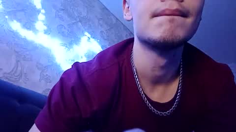 Snapshot of raymartino chatting on 11, 2, 2025 RayMartino online show from 11, 2, 2025