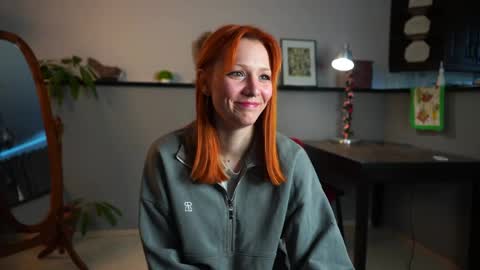 Snapshot of raymondevendelin chatting on 24, 4, 2026 Mary online show from 24, 4, 2026