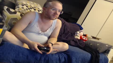 Snapshot of raymondsun chatting on 19, 1, 2025 Sunshine Ray online show from 19, 1, 2025