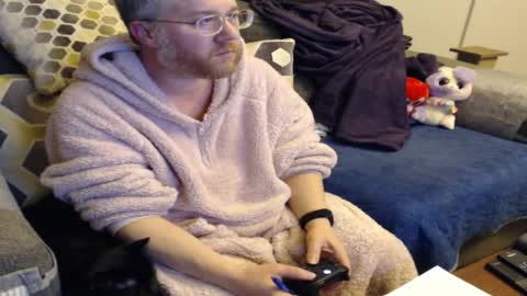 Snapshot of raymondsun chatting on 10, 2, 2025 Sunshine Ray online show from 10, 2, 2025