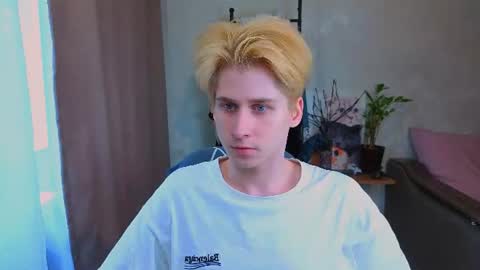 Snapshot of rayondovwson chatting on 11, 7, 2026 rayondovwson online show from 11, 7, 2026