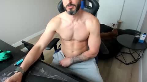 Snapshot of raysexparty chatting on 21, 4, 2026 raysexparty online show from 21, 4, 2026