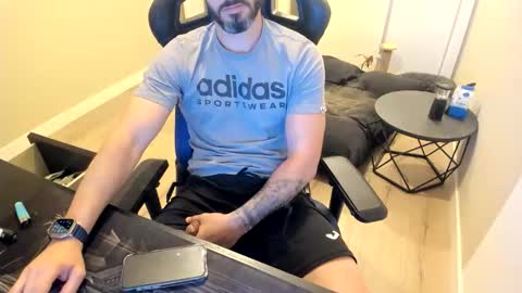 Snapshot of raysexparty chatting on 26, 4, 2026 raysexparty online show from 26, 4, 2026