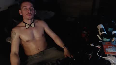 Rayzel online show from 17, 12, 2025