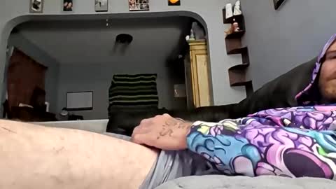 Snapshot of raziebaby chatting on 10, 10, 2025 raziebaby online show from 10, 10, 2025