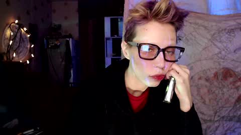  Yrriel Strife Candy-Demon Caveboy mr. Cringe   online show from 16, 1, 2025