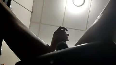 Snapshot of razor20221 chatting on 5, 2, 2025 razor20221 online show from 5, 2, 2025