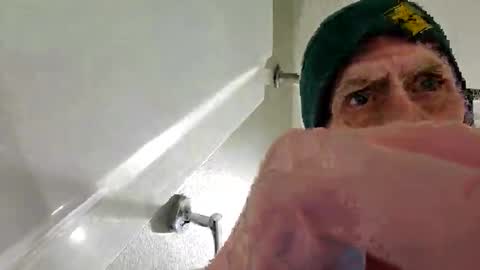 Snapshot of rcs00370037 chatting on 17, 3, 2026 rcs00370037 online show from 17, 3, 2026