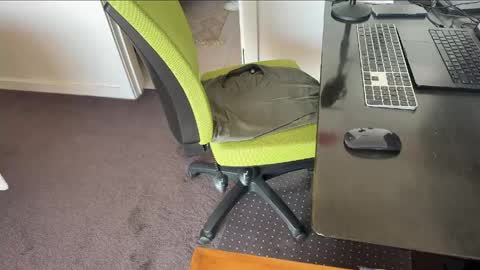 readwithjordanv online show from 19, 4, 2026