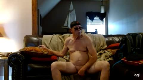 Snapshot of ready4aride2day chatting on 16, 12, 2024 ready4aride2day online show from 16, 12, 2024