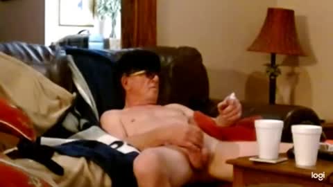 Snapshot of ready4aride2day chatting on 28, 1, 2025 ready4aride2day online show from 28, 1, 2025