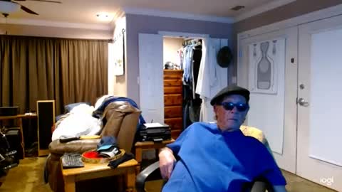 Snapshot of ready4aride2day chatting on 9, 11, 2025 ready4aride2day online show from 9, 11, 2025