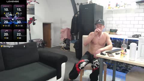 Snapshot of reallyman7 chatting on 11, 1, 2025 Ask me online show from 11, 1, 2025