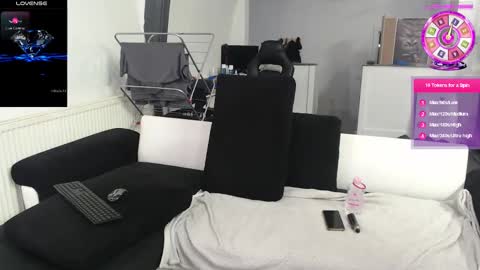 Snapshot of reallyman7 chatting on 15, 2, 2025 Ask me online show from 15, 2, 2025