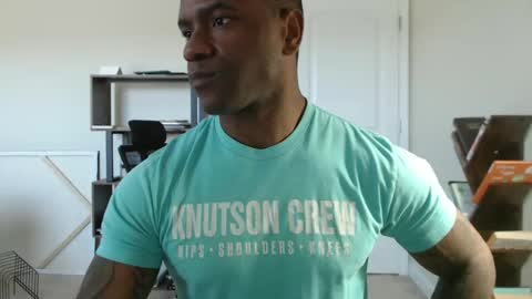 Rey online show from 3, 10, 2025