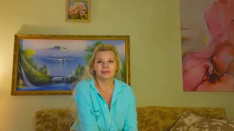 Snapshot of reasonforpassion_ chatting on 17, 1, 2026 Im a little sick. Ill be back soon. online show from 17, 1, 2026