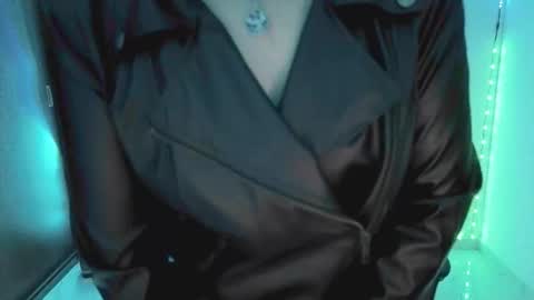 Rebbeca online show from 28, 2, 2026