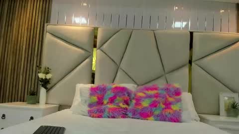 Snapshot of rebeca_brown_ chatting on 11, 10, 2025 Rebeca online show from 11, 10, 2025