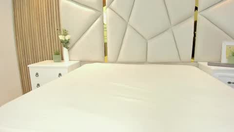 Snapshot of rebeca_brown_ chatting on 17, 10, 2025 Rebeca online show from 17, 10, 2025