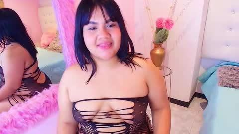 Snapshot of rebeca_jacksson chatting on 10, 9, 2025 rebeca online show from 10, 9, 2025