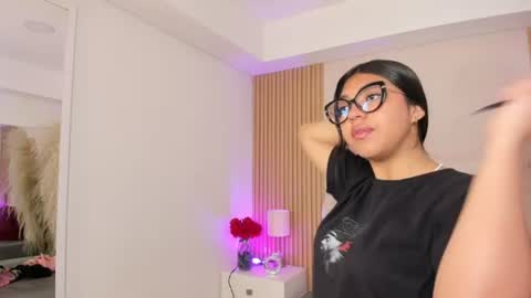 rebeca_taylor_ online show from 18, 7, 2026