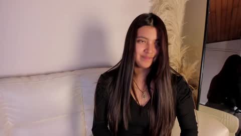 Snapshot of rebeca_williams_ chatting on 28, 1, 2025 Rebeca Williams online show from 28, 1, 2025