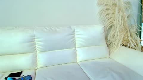 Snapshot of rebeca_williams_ chatting on 24, 2, 2025 Rebeca Williams online show from 24, 2, 2025