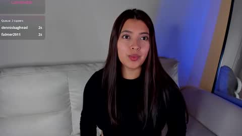 Snapshot of rebeca_williams_ chatting on 6, 3, 2026 Rebeca Williams online show from 6, 3, 2026