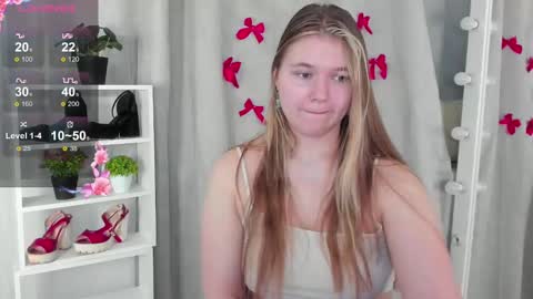 Snapshot of rebecca_____ chatting on 11, 2, 2025 rebecca_____ online show from 11, 2, 2025