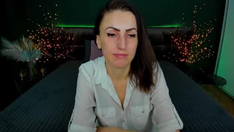 rebecca_diamonds online show from 3, 2, 2025