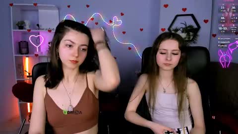 Snapshot of rebecca_smile_ chatting on 5, 5, 2026 rebecca_smile_ online show from 5, 5, 2026