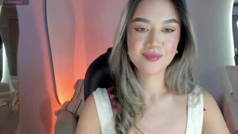Snapshot of rebeccahudson_ chatting on 2, 3, 2025 Rebe online show from 2, 3, 2025