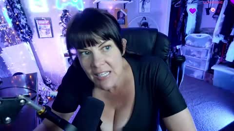 Snapshot of rebeccalovexxx chatting on 28, 5, 2026 Rebecca Love online show from 28, 5, 2026
