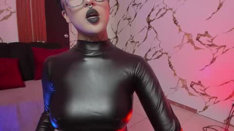 REBEKA online show from 30, 10, 2025