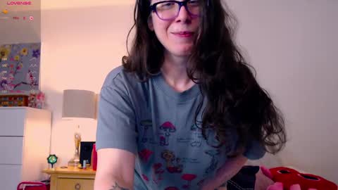 Snapshot of rebekahrayne_ chatting on 12, 12, 2024 Beks  online show from 12, 12, 2024