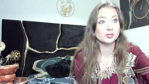 Snapshot of rebekarose chatting on 31, 10, 2025 rebekarose online show from 31, 10, 2025